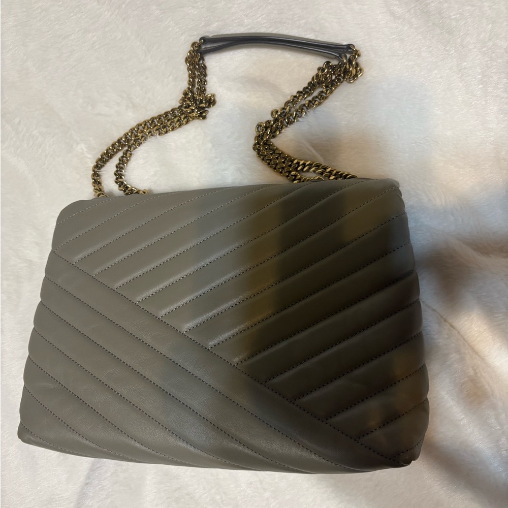 Tory Burch Quilted Gray Shoulder Bag - Picture 3 of 7